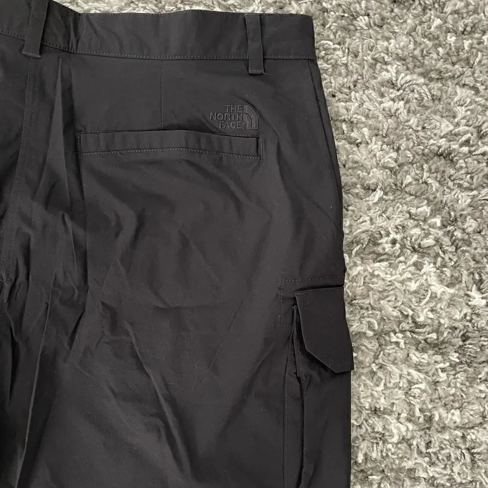 NWT The North Face Sightseer Trail Shorts